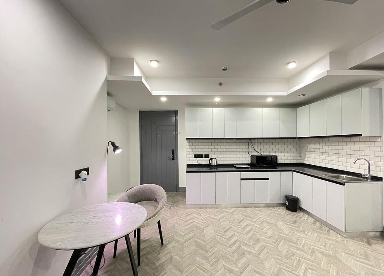 Bedchambers Serviced Apartments - Cyber City Gurgaon Zewnętrze zdjęcie