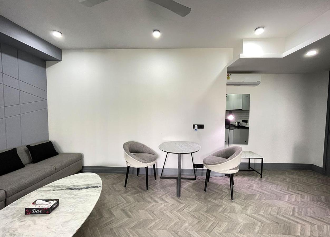 Bedchambers Serviced Apartments - Cyber City Gurgaon Zewnętrze zdjęcie
