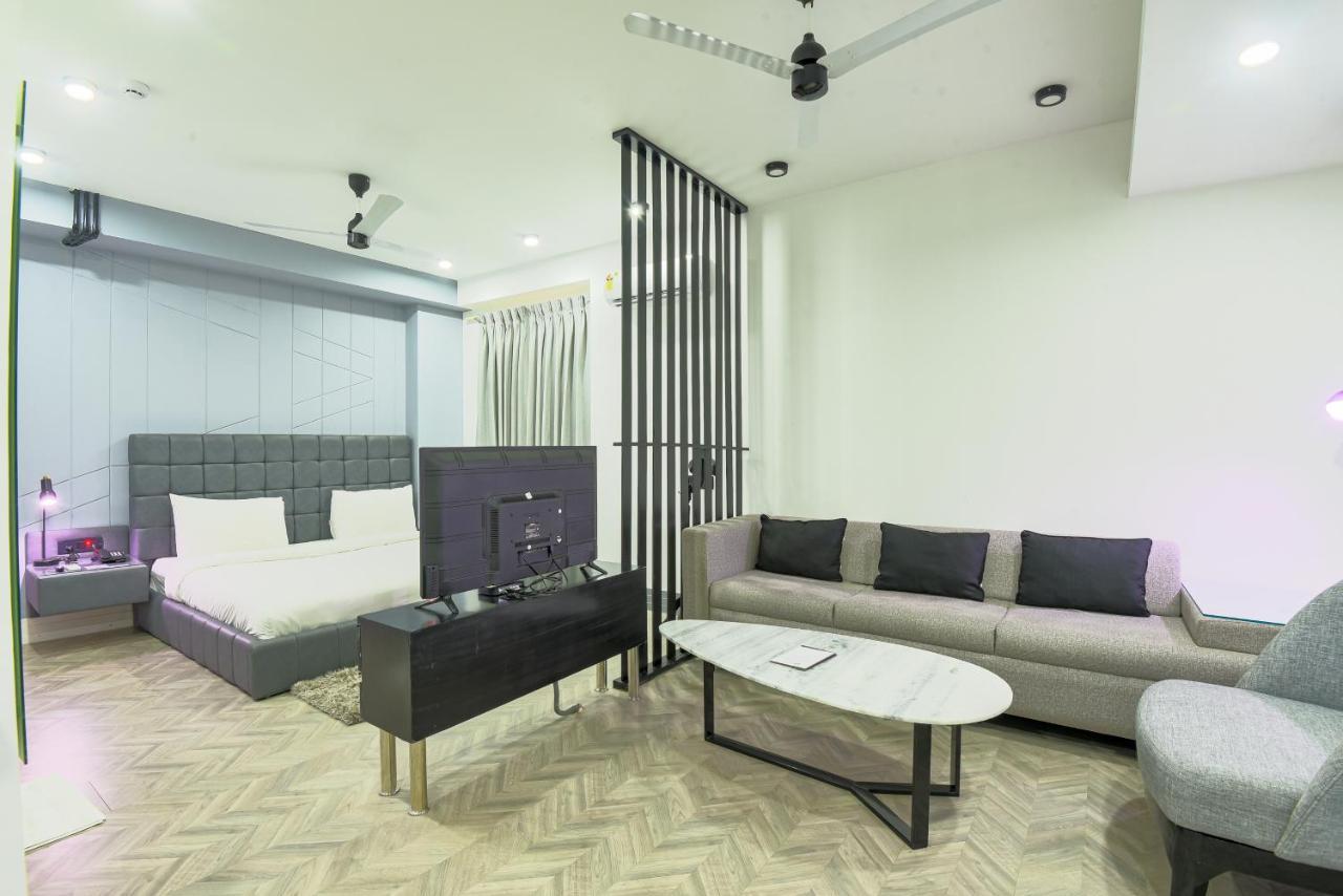 Bedchambers Serviced Apartments - Cyber City Gurgaon Zewnętrze zdjęcie