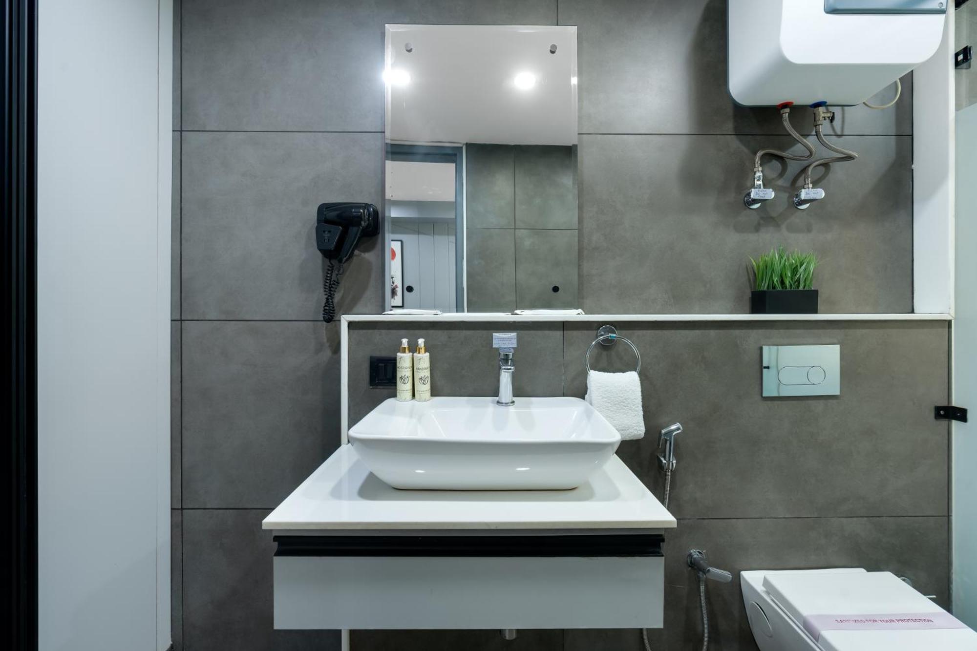Bedchambers Serviced Apartments - Cyber City Gurgaon Zewnętrze zdjęcie